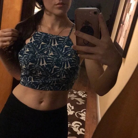 Dynamite Tank Top - Picture 5 of 7